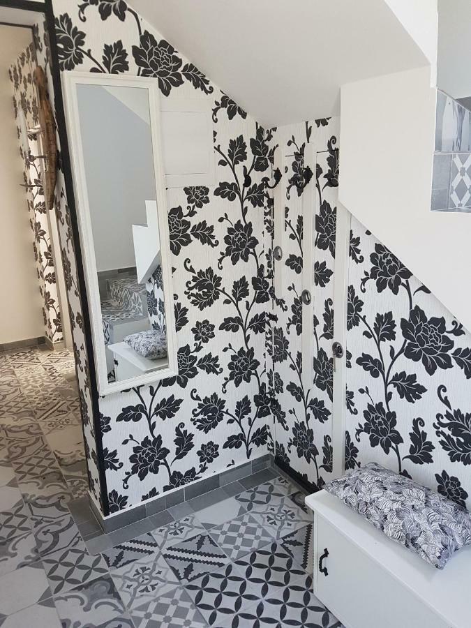 Bestie House Hotel Kotor Ngoại thất bức ảnh
